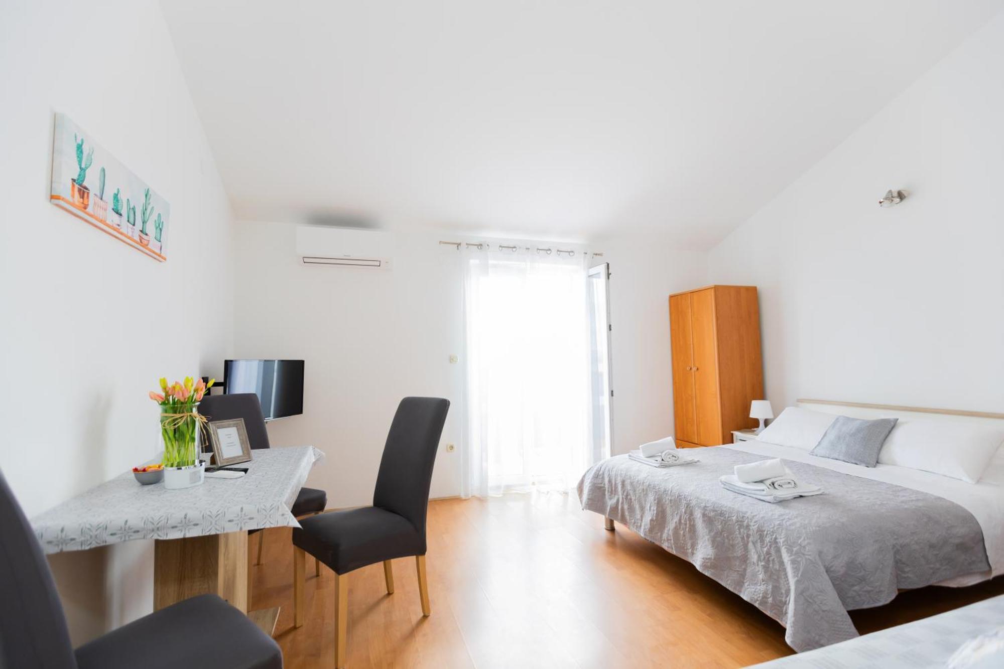 Apartments Rudi Lokva Rogoznica Buitenkant foto